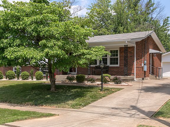 4th image of 4209 Manner Dale Dr