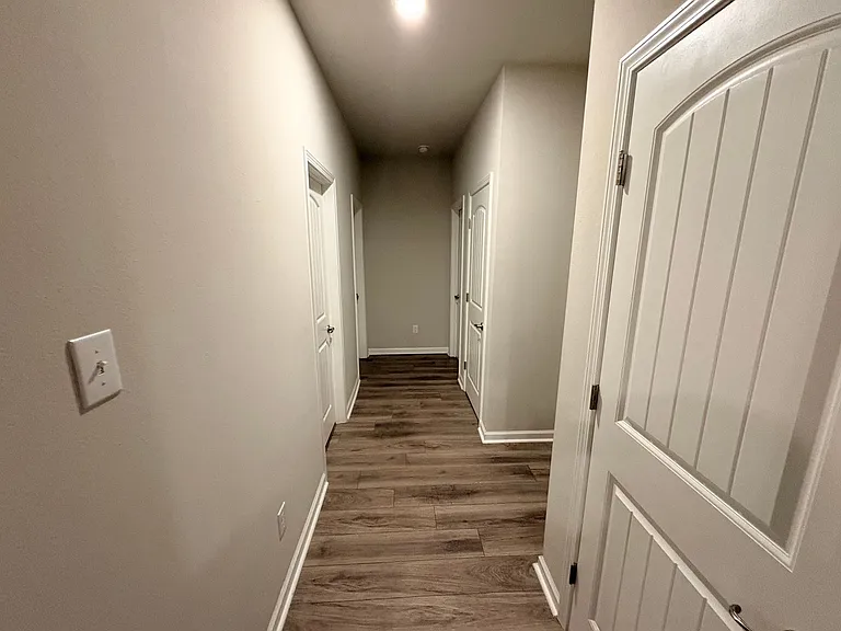 3258 Lake Crest Dr — Photo 6