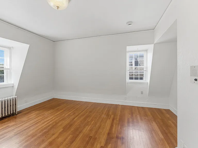 186 Waterman St #19 — Photo 5