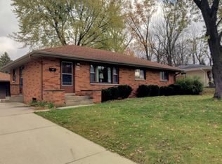 W171N9312 Briarwood Ter, Menomonee Falls, WI 53051