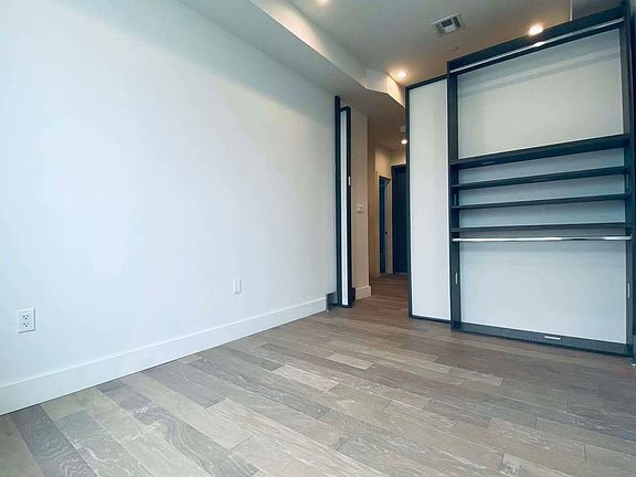 4th image of 1257 Rogers Ave #A