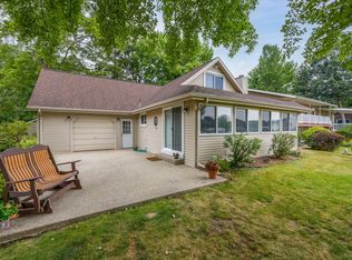 7836 4th St, Stanwood, MI 49346