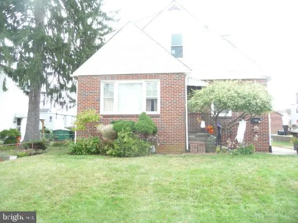 28 N Central Ave, Jenkintown, PA 19046