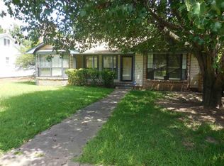 1906 Locust, Texarkana, TX 71854