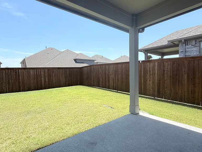 1911 Sandpiper Way — Photo 20