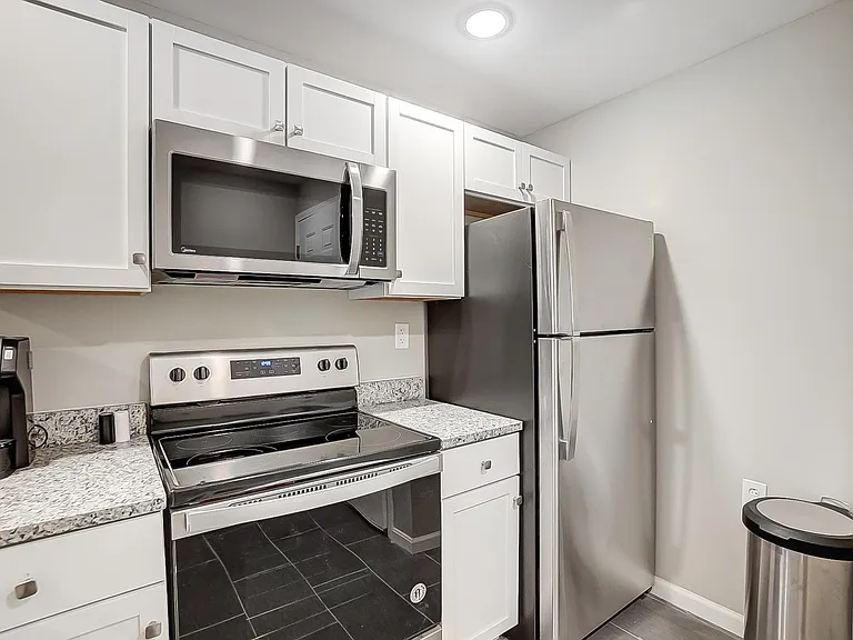 2341 Burnet Ave #2 — Photo 2