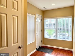 6718 N Gratz St, Philadelphia, PA 19126