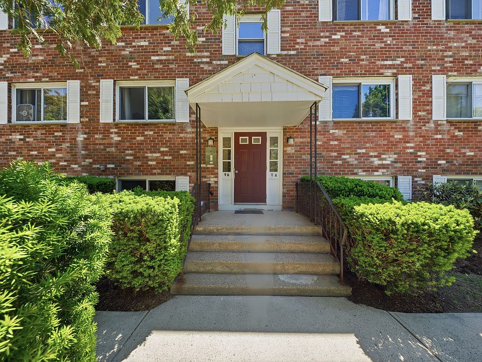 1st image of 9 A Mayberry Dr #5