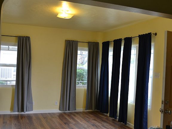 Front entrance living area