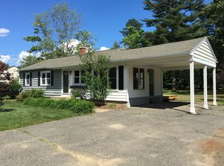 63 Birch Bluffs Dr, Westfield, MA 01085