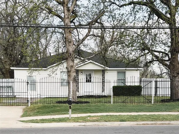 1800 N Ann Arbor Ave, Oklahoma City, OK 73127