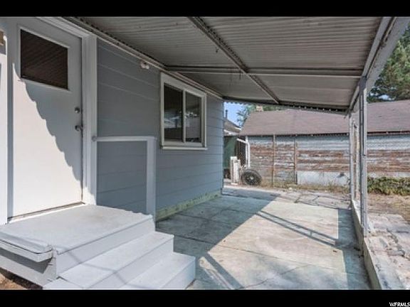 2nd image of 556 N Marion St