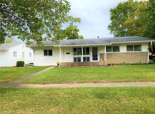 536 Keys Dr, Elyria, OH 44035