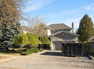 35 Avro Rd, Vaughan, ON L6A1Y3