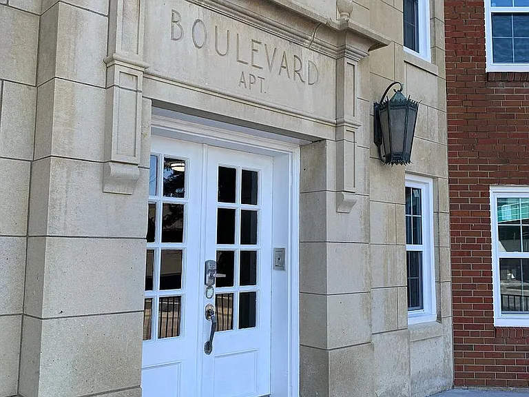 Boulevard at the Med Center — Photo 24