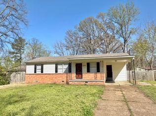 5572 Lochinvar Dr, Memphis, TN 38116