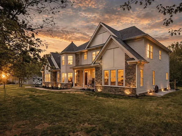 15613 Thoroughfare Rd, Gainesville, VA 20155