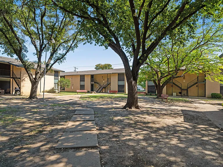 Casita Grove — Photo 19