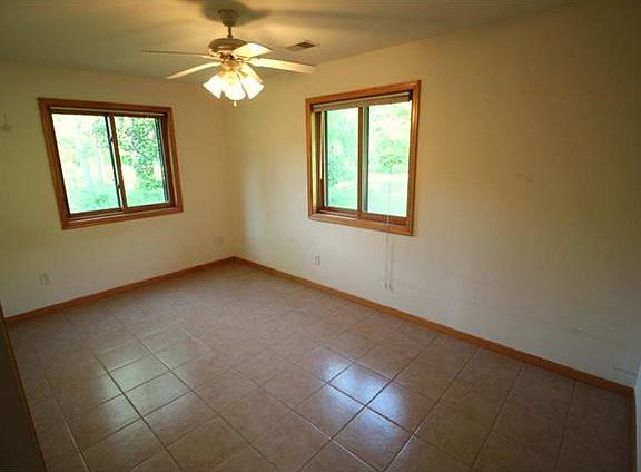 5th image of 21588 Cottontail Dr