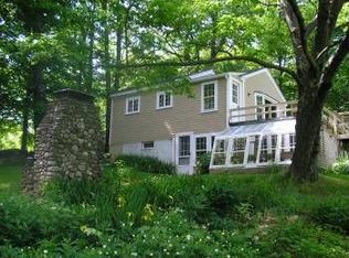 10 Scenic Ln, Tilton, NH 03276