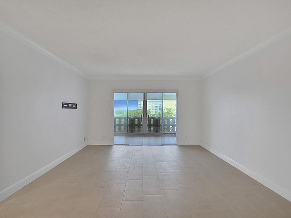 5th image of 4350 Hillcrest Drive #715
