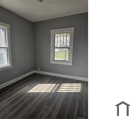 3rd image of 5454 Hamilton Ave