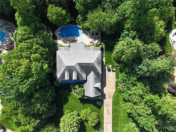 3rd image of 14149 Riverdowns South Dr