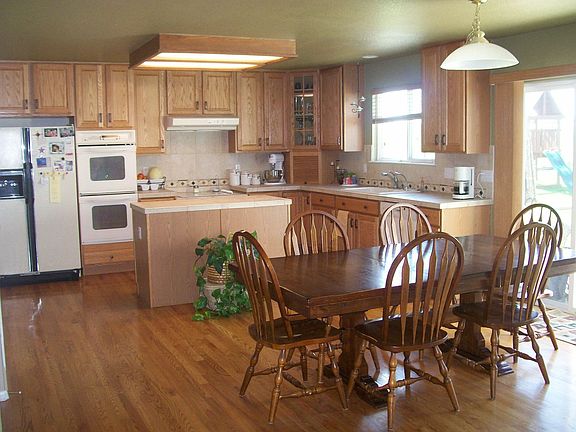 Huge kitchen