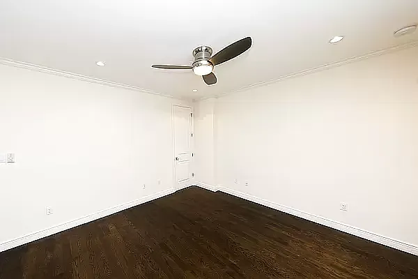 Rented by Avenues Real Estate | media 19