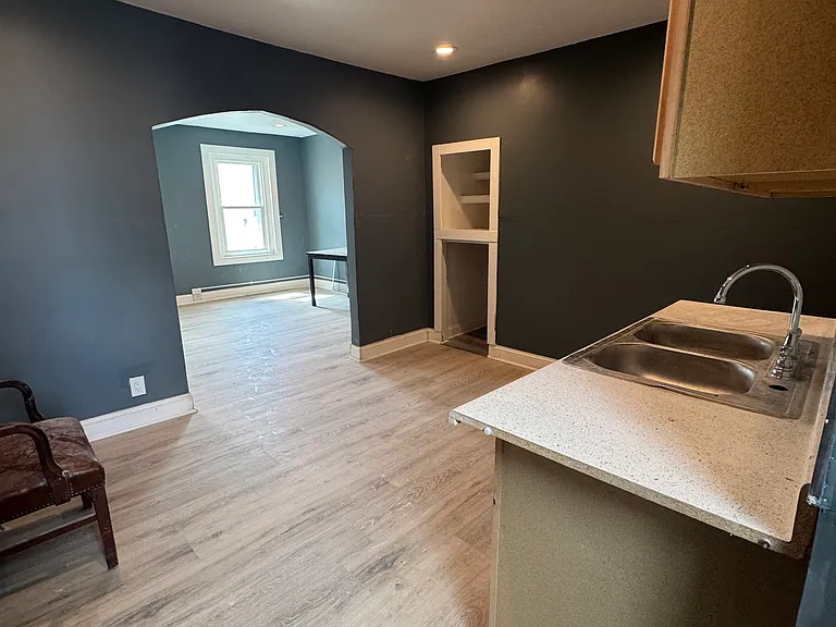4133 Pennsgrove St #3 — Photo 4