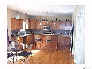 3rd image of 27326 Wheaton Pl