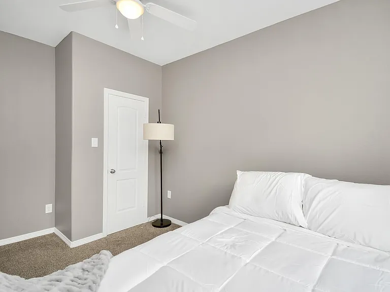 3019 Elysian St — Photo 28