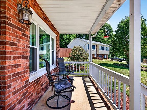 4th image of 5378 Buxbury Ct