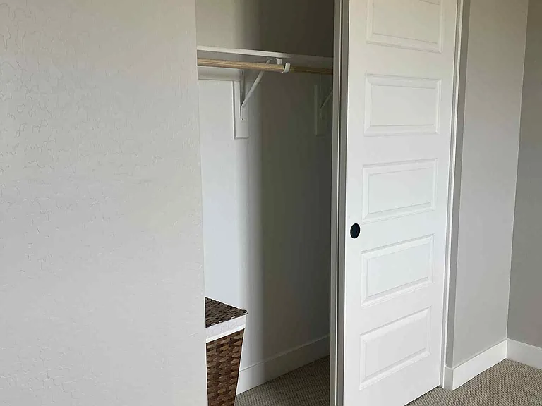 2nd Guess Bedroom Upstairs Closet