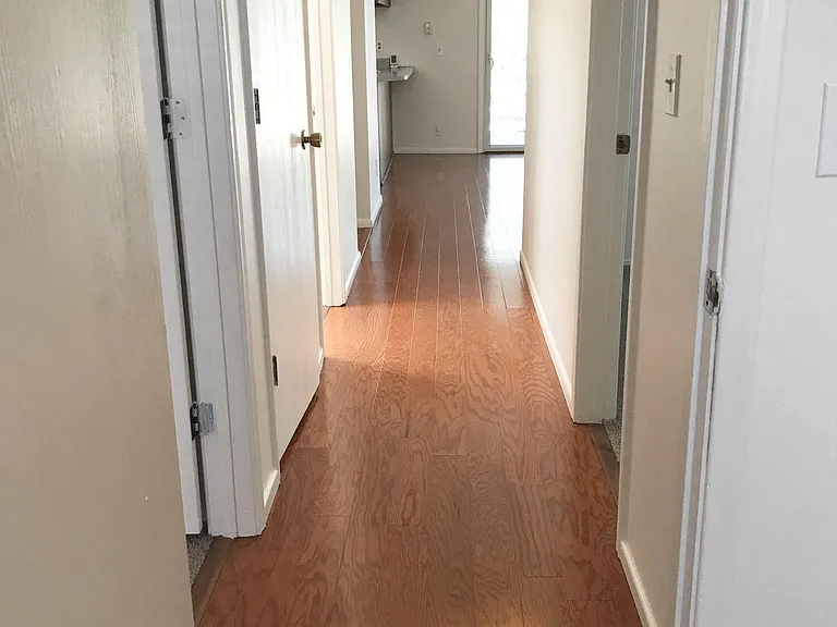 7800 N Nicole Pl — Photo 32