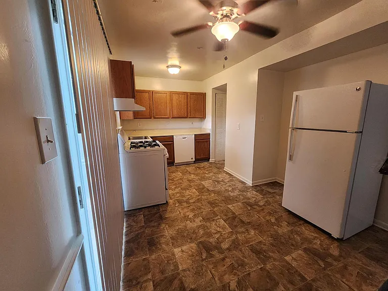 Morningside Apartments — Photo 9