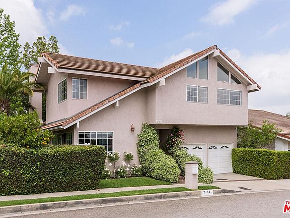2nd image of 2753 Angelo Dr