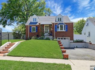 365 Marvin Ave, Hackensack, NJ 07601