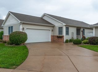 31 Astoria Way, Bloomington, IL