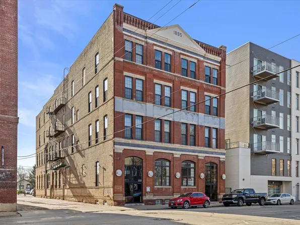 1017 South 2nd STREET #203, Milwaukee, WI 53204