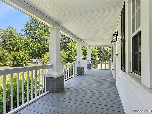 5th image of 5572 Dilly East Ln