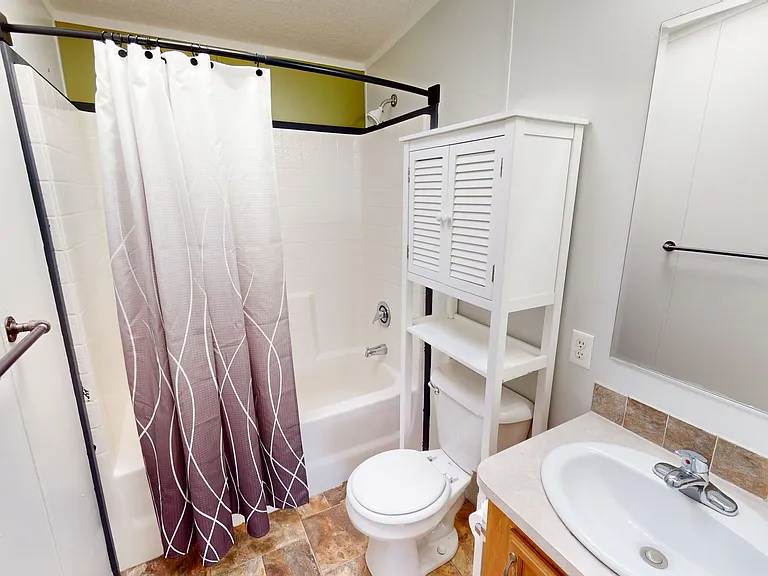 65 N McElhaney Ln — Photo 4