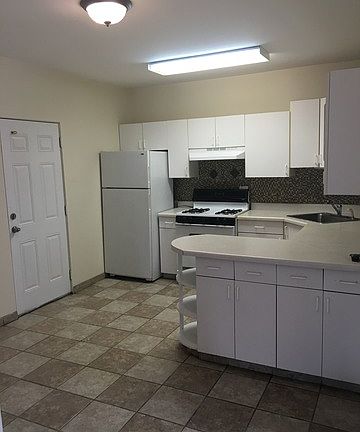3rd image of 1639 48th Ct #10