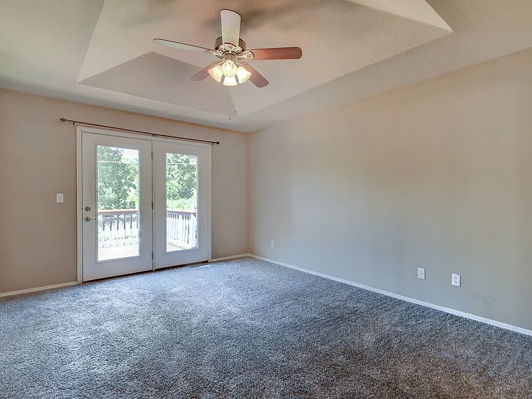 190 Horizon Dr — Photo 12