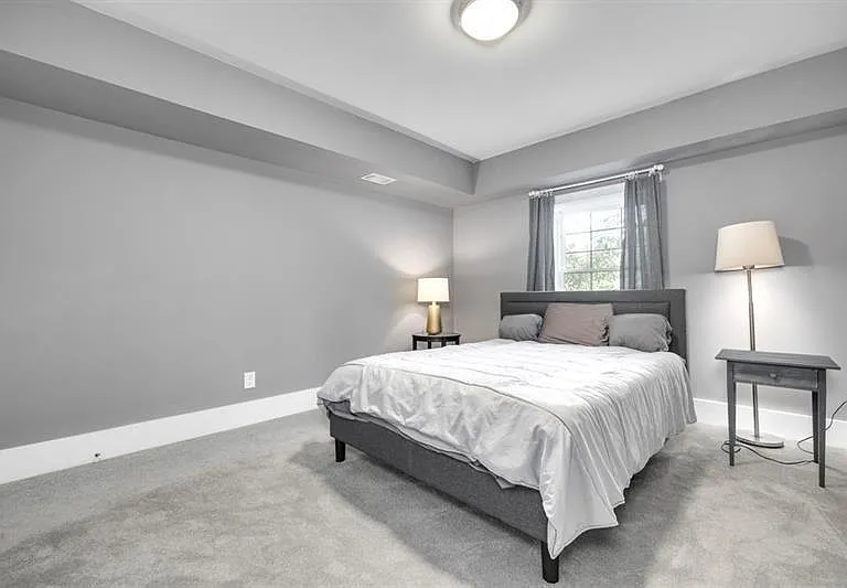 1921 Walthall Dr NW — Photo 30