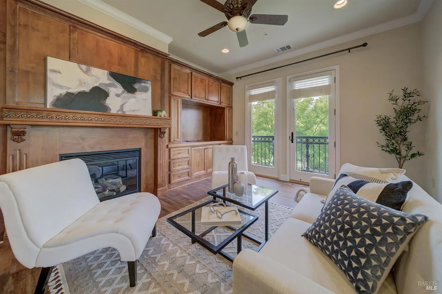 1110 Waltz Court photo 1