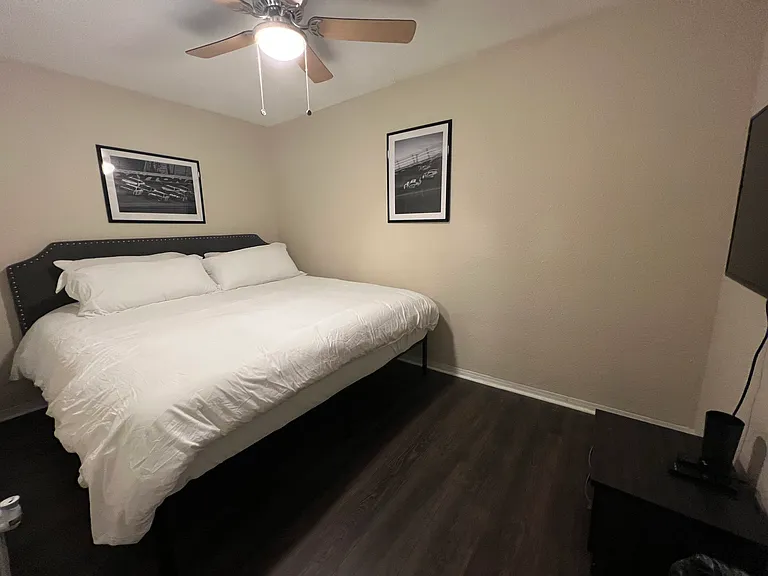 752 S Caroline St — Photo 13