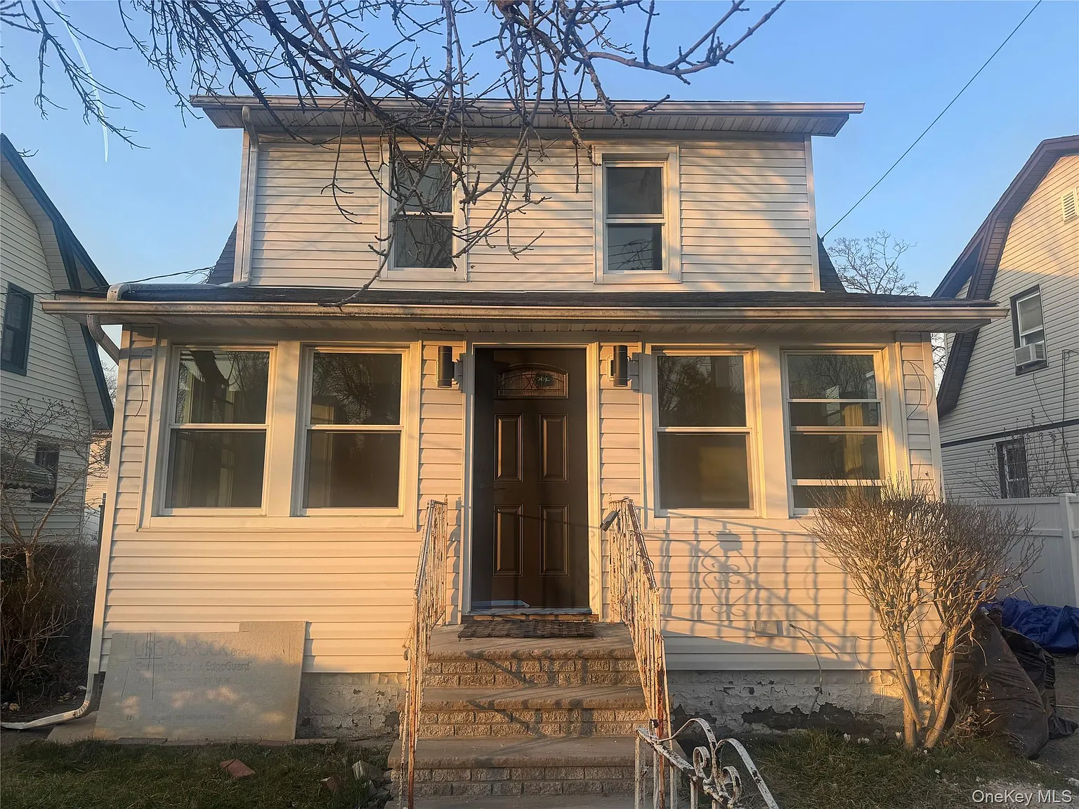 133-38 Denis Street photo 1