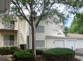 192 Potomac Dr Condo #192, Bernards Twp., NJ 07920