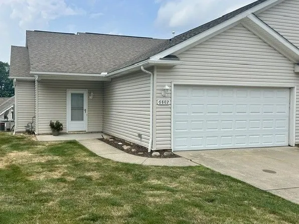 6802 Terrace View Ln, Cleveland, OH 44134